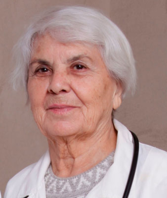 
		88-летняя мама доктора Мясникова: 'Мою полы руками и радуюсь каждому дню'. Доктор Александр Мясников
