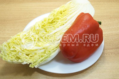 Салат с пекинской капустой и сыром «Ява»