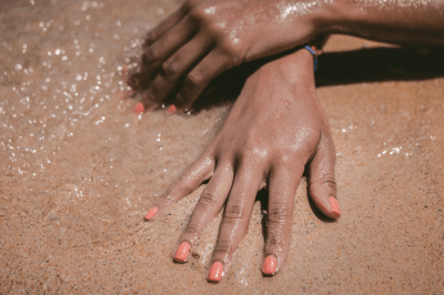 5 правил профилактики старения кожи рук