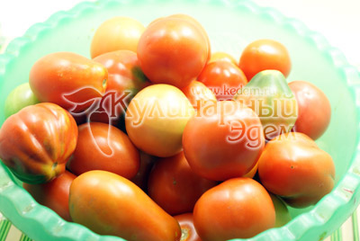Консервированные огурцы с помидорами ассорти «Зимушка»